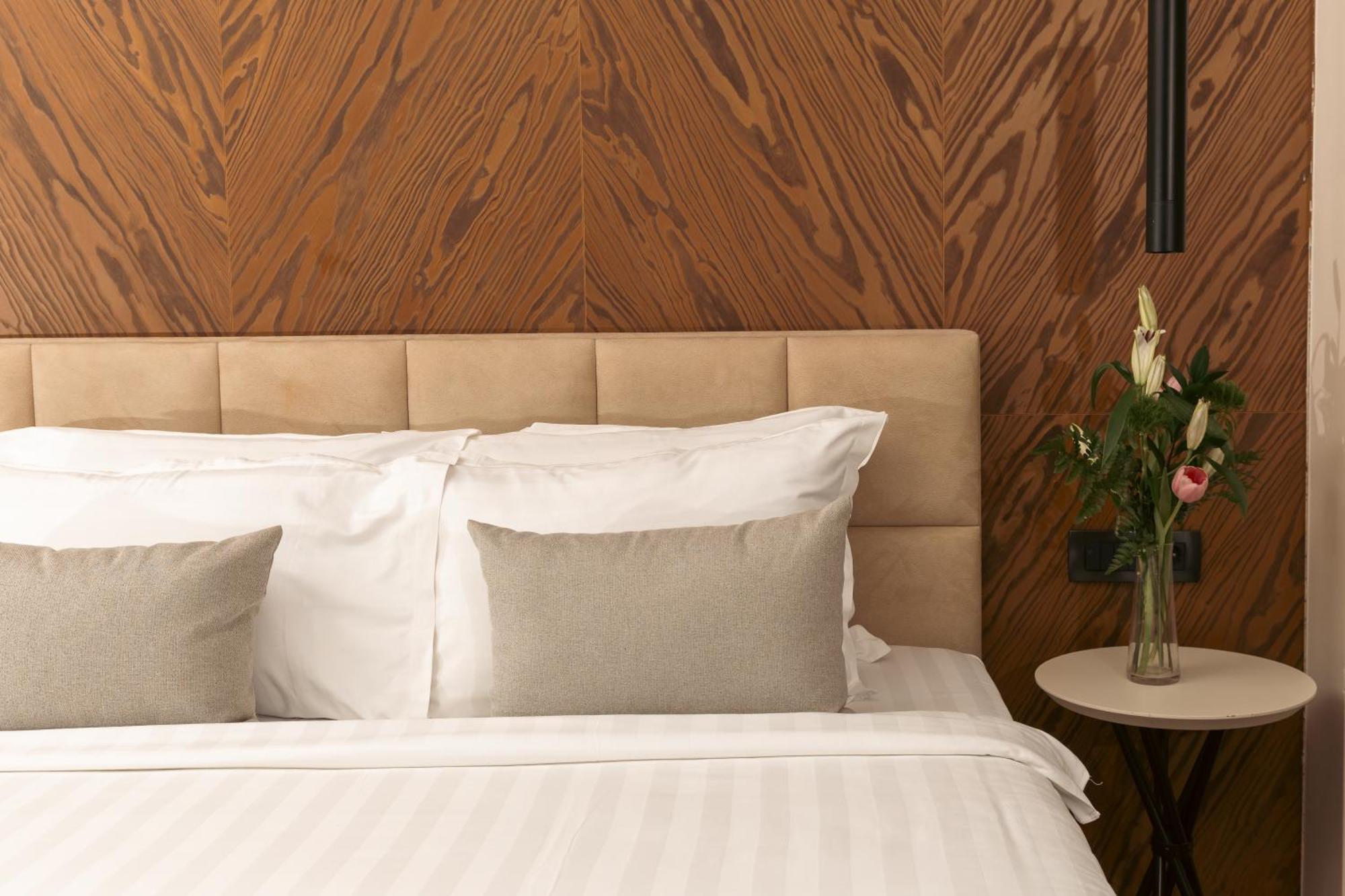Venus Hotel Lipjan Екстериор снимка