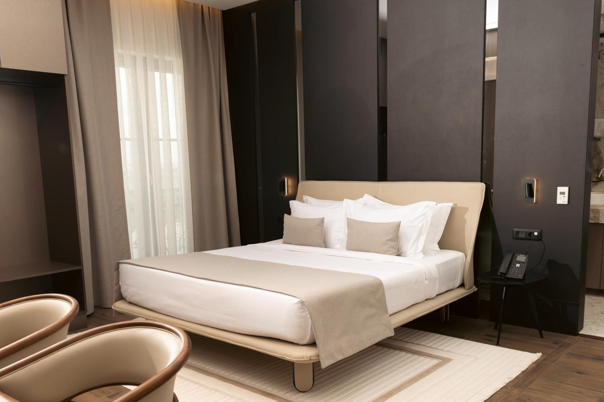 Venus Hotel Lipjan Екстериор снимка
