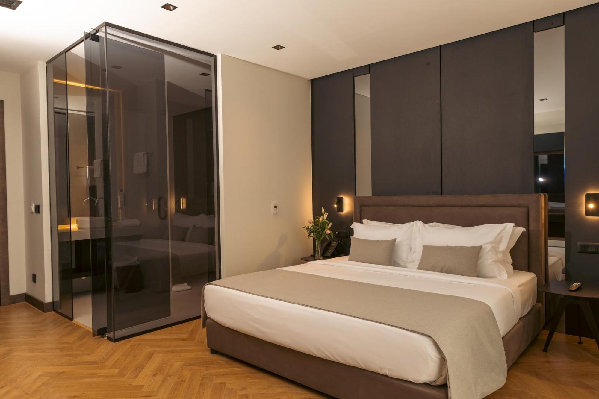 Venus Hotel Lipjan Екстериор снимка